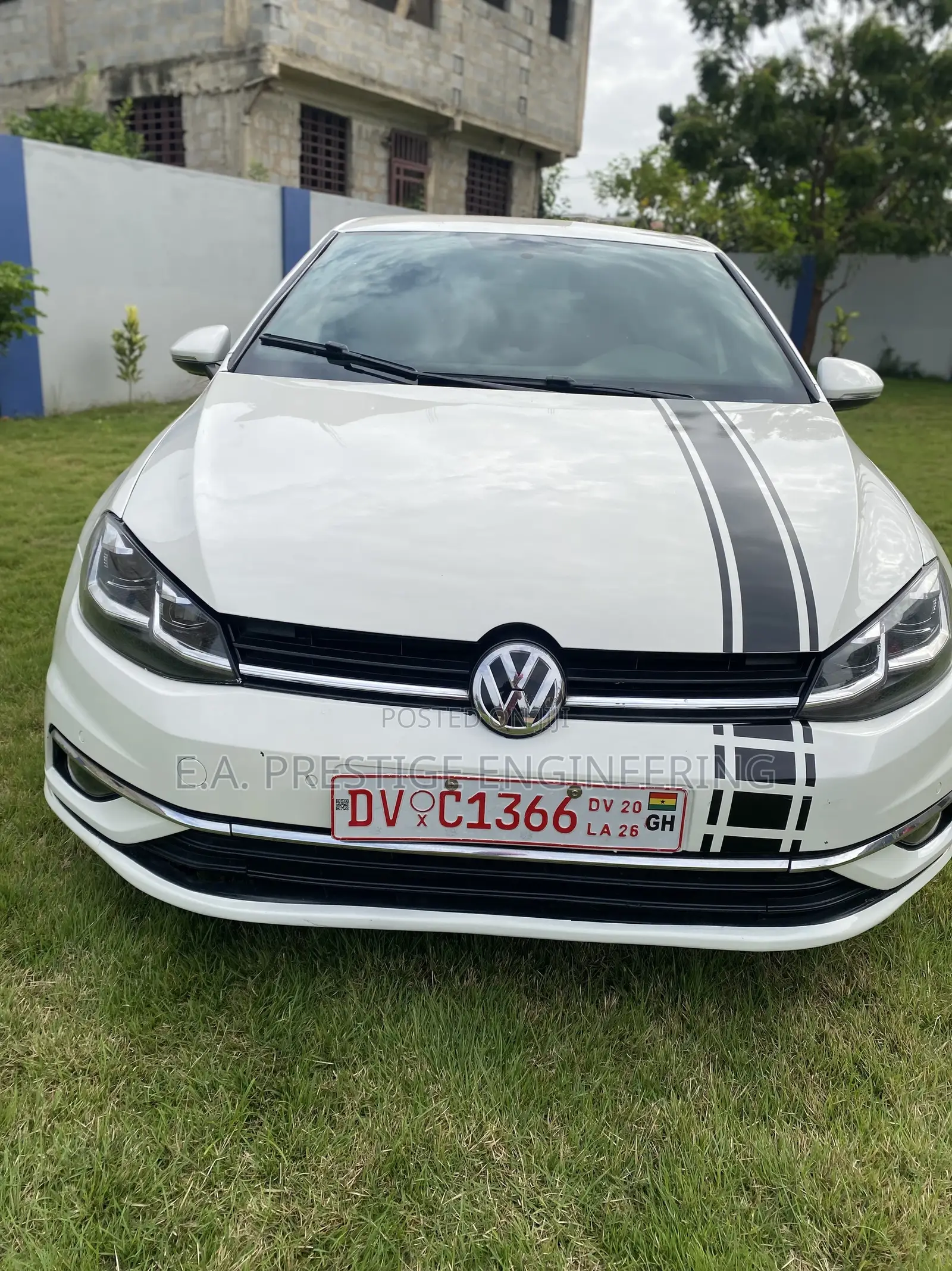 Volkswagen Golf 2018 White