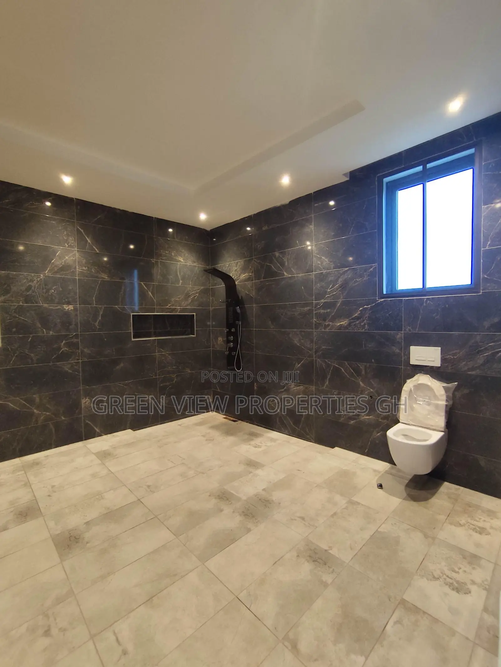 4bdrm Duplex in East Legon for rent