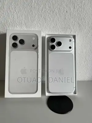 New Apple iPhone 17 Pro Max 512 GB White