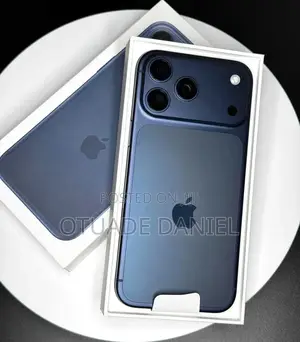 New Apple iPhone 17 Pro Max 256 GB Blue