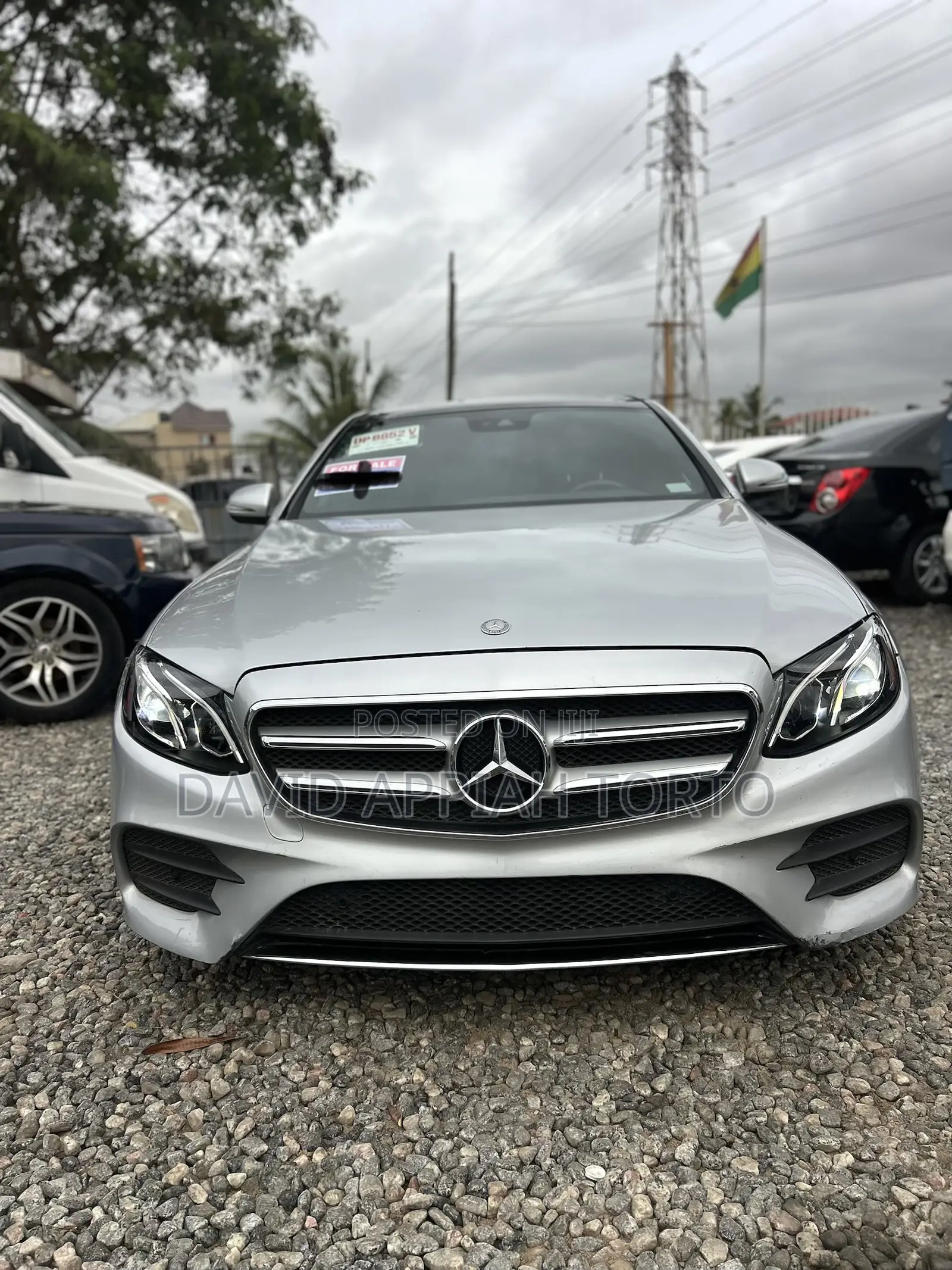 Mercedes-Benz E300 4Matic AWD Sedan (2.0L 4cyl 9A) 2017 Silver