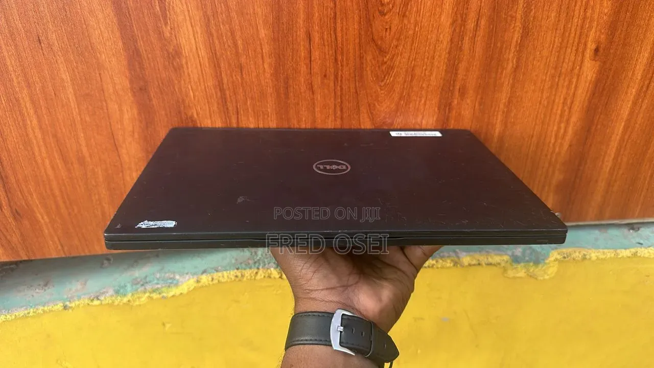 Laptop Dell Latitude 5580 8GB Intel Core i5 SSD 256GB