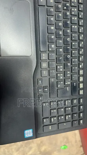 Laptop Fujitsu Lifebook A1130 8GB Intel Core i5 HDD+SSD 256GB