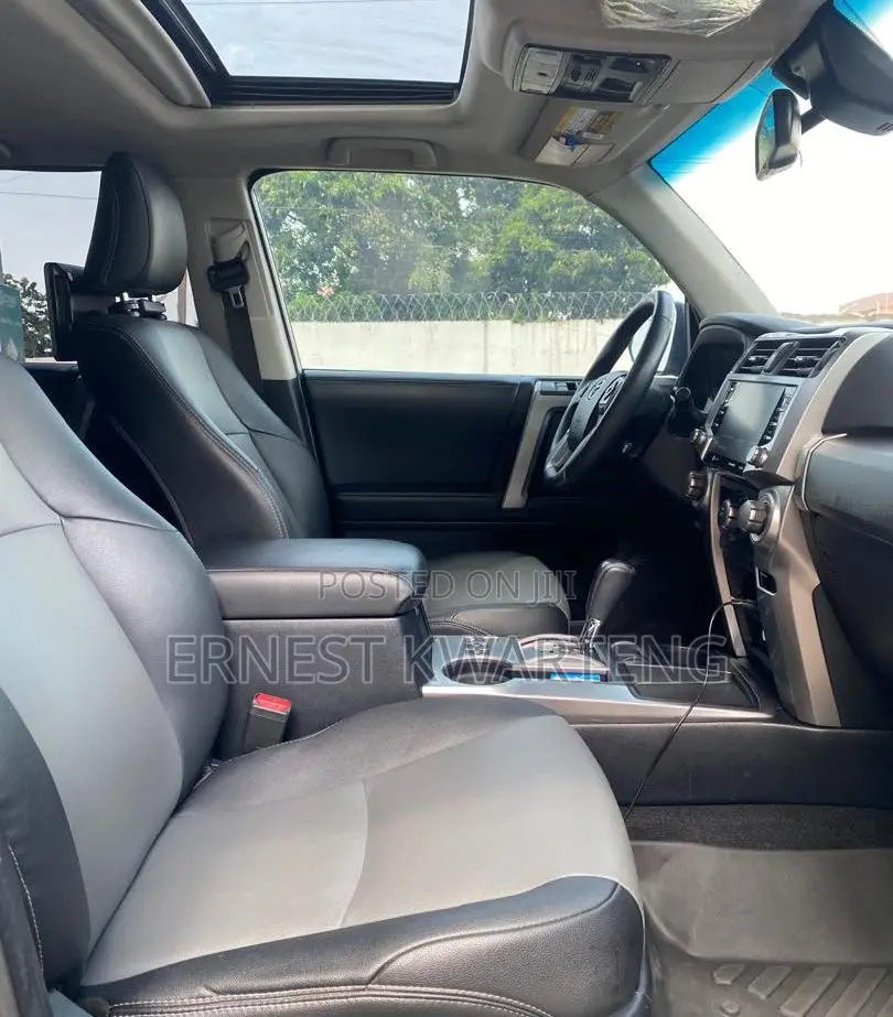 Toyota 4-Runner Limited 2021 Gray
