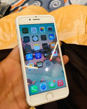 Apple iPhone 7 32 GB Silver