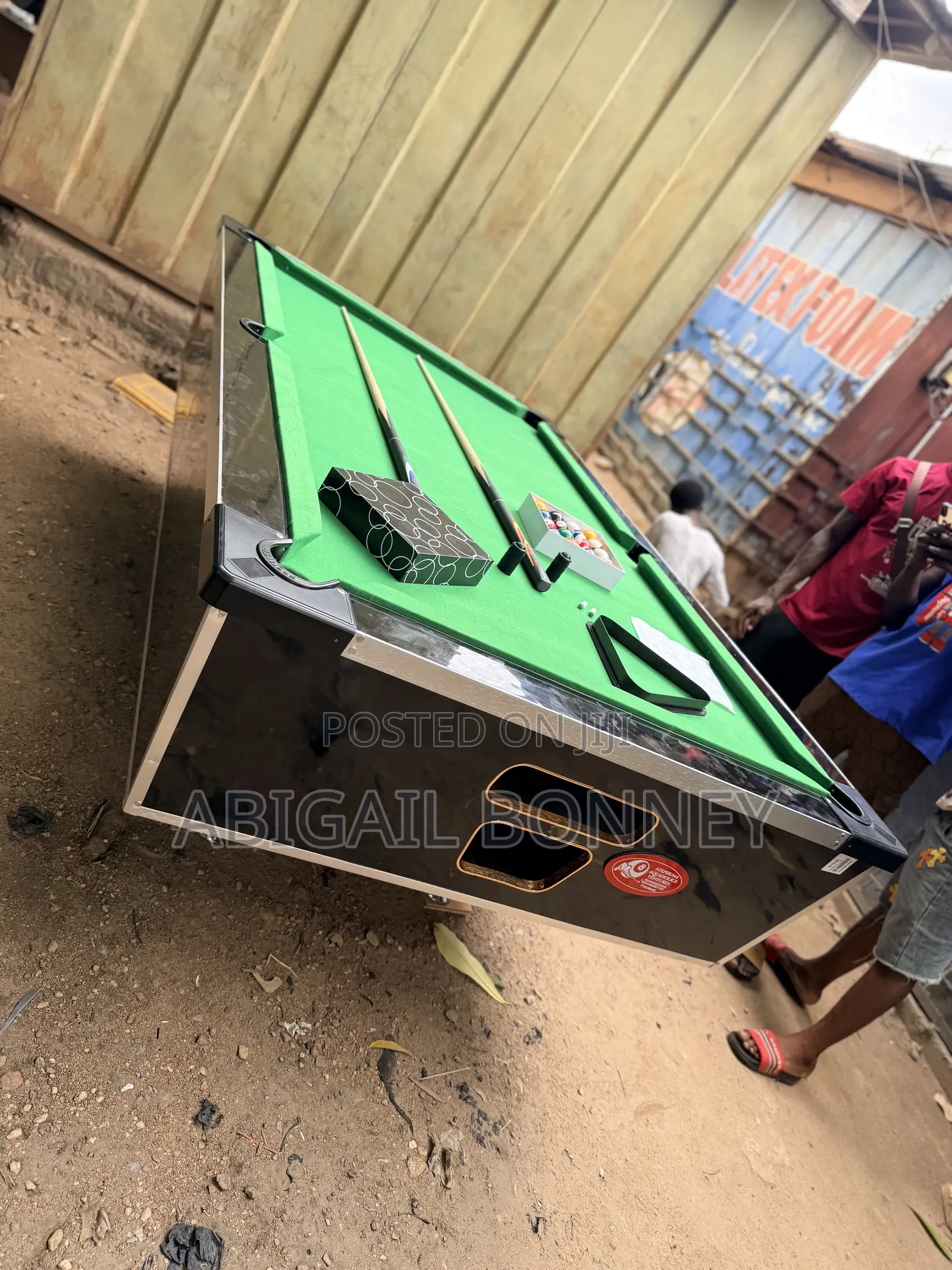 Heavy Marine Snooker With It’S Keys
