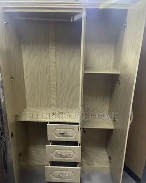 3 Doors Wardrobe (Payment on Delivery)
