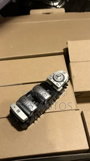 W205 C300 Window Master Control