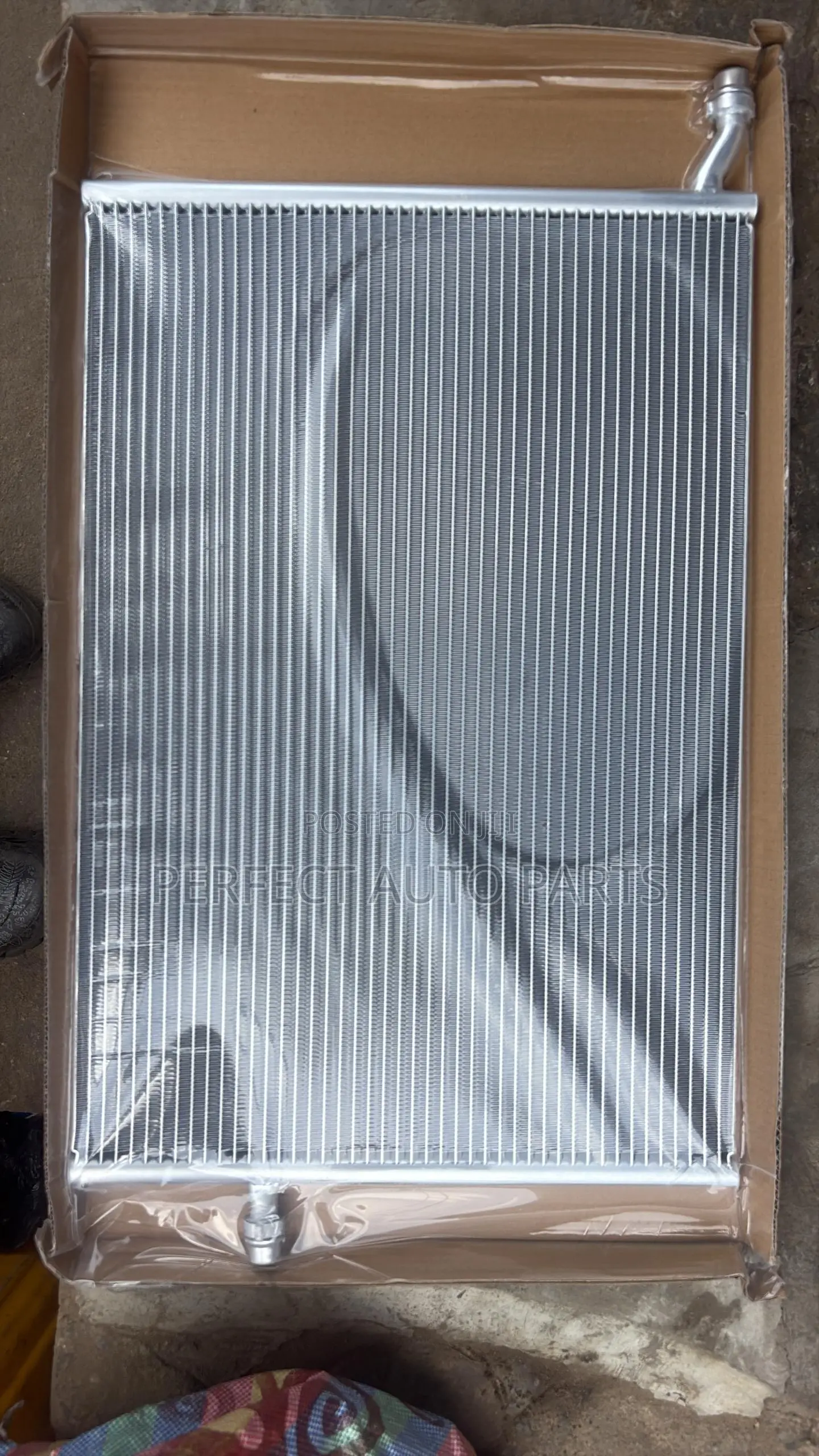 Mercedes Benz C300 2016 2017 2018 2019 2020 2021 Auxiliary Radiator