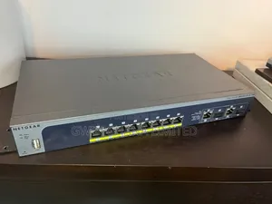 Netgear Prosafe M4100-D10-Poe 8-Port Poe Managed Switch