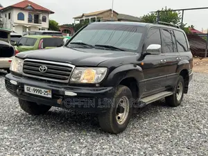 Toyota Land Cruiser 79 Series 1999 Black