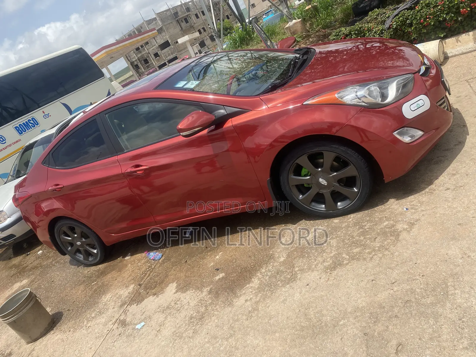 Hyundai Elantra Limited Sedan FWD (1.8L 4cyl 6A) 2013 Red