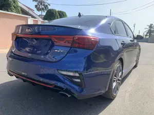 Kia Forte GT 2021 Blue
