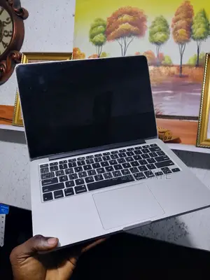 Laptop Apple MacBook Pro 2015 8GB Intel Core i5 SSD 1T