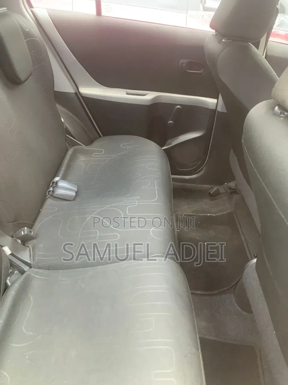 Toyota Yaris 2010 Gray