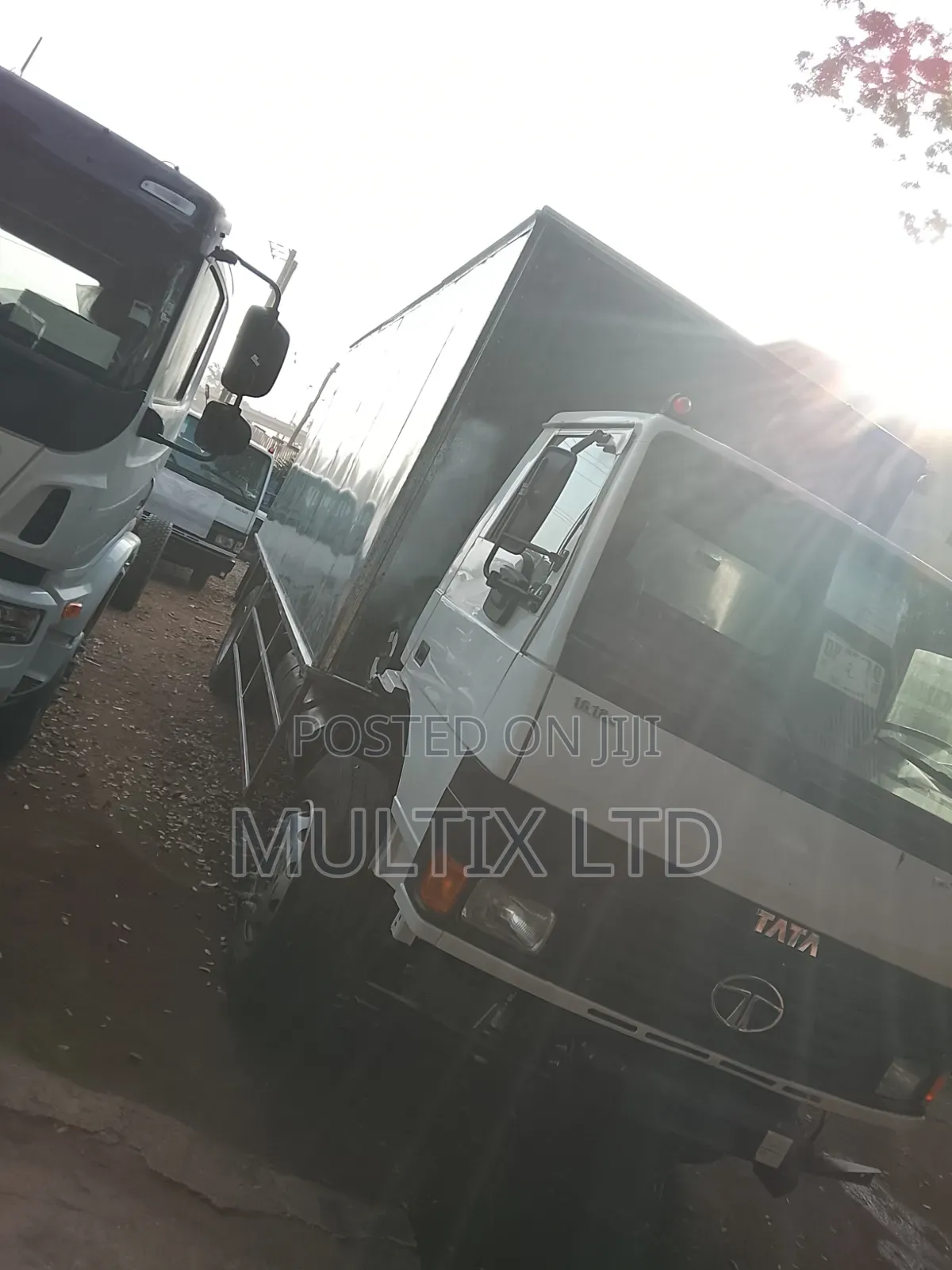 Cargo Truck Body Fabrication - Best Deal