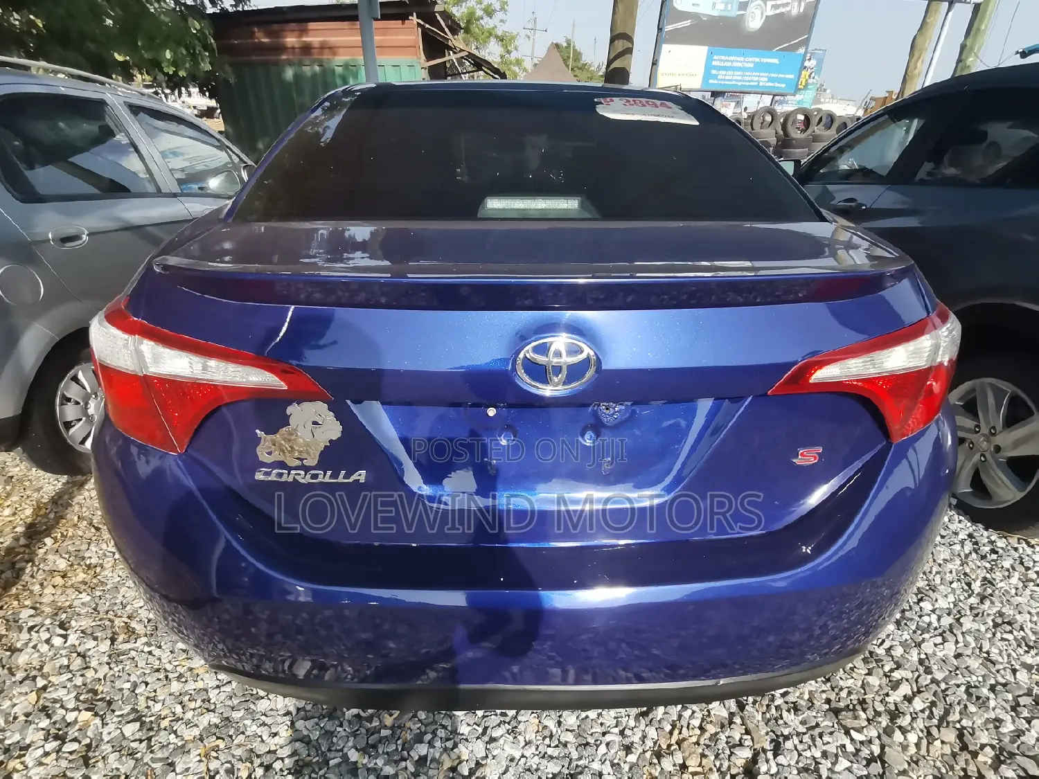 Toyota Corolla 2016 Blue
