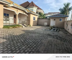5bdrm House in Okpoi Goono, Teshie for rent