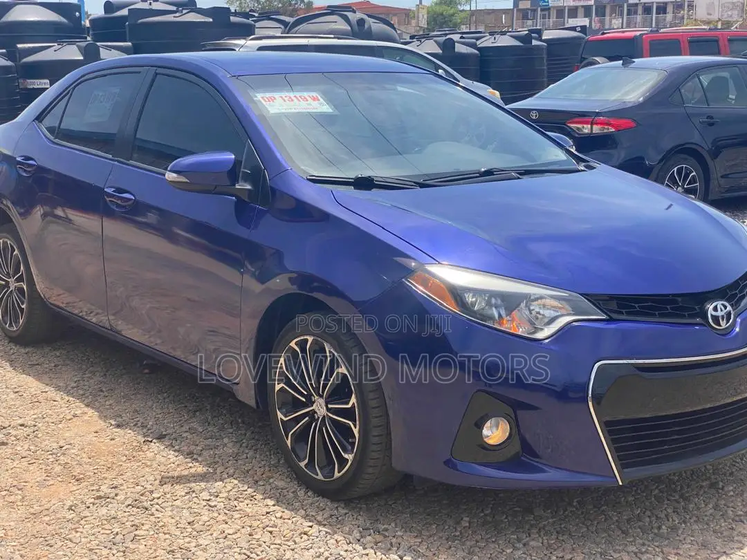 Toyota Corolla 2016 Blue