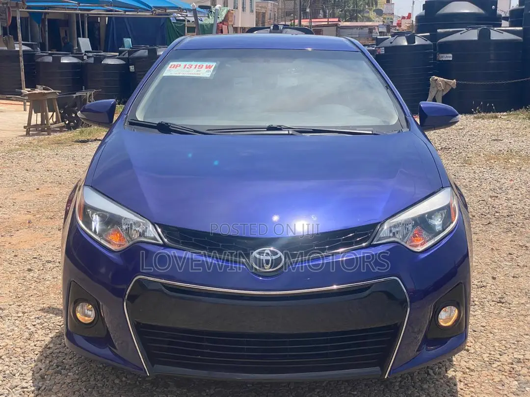 Toyota Corolla 2016 Blue