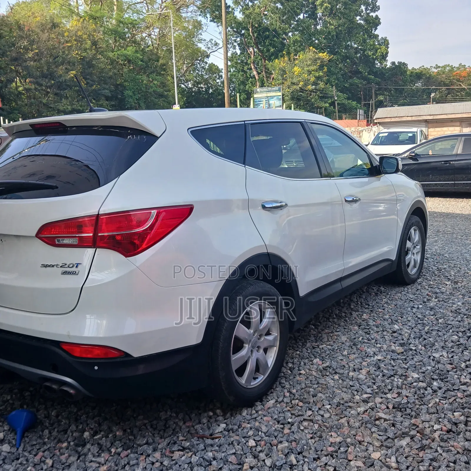 Hyundai Santa Fe 2014 White