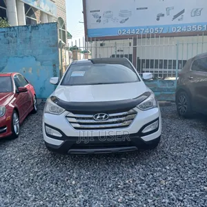 Hyundai Santa Fe 2014 White