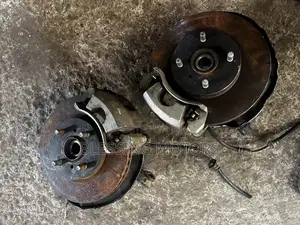 Toyota Vitz Front Hub Complete