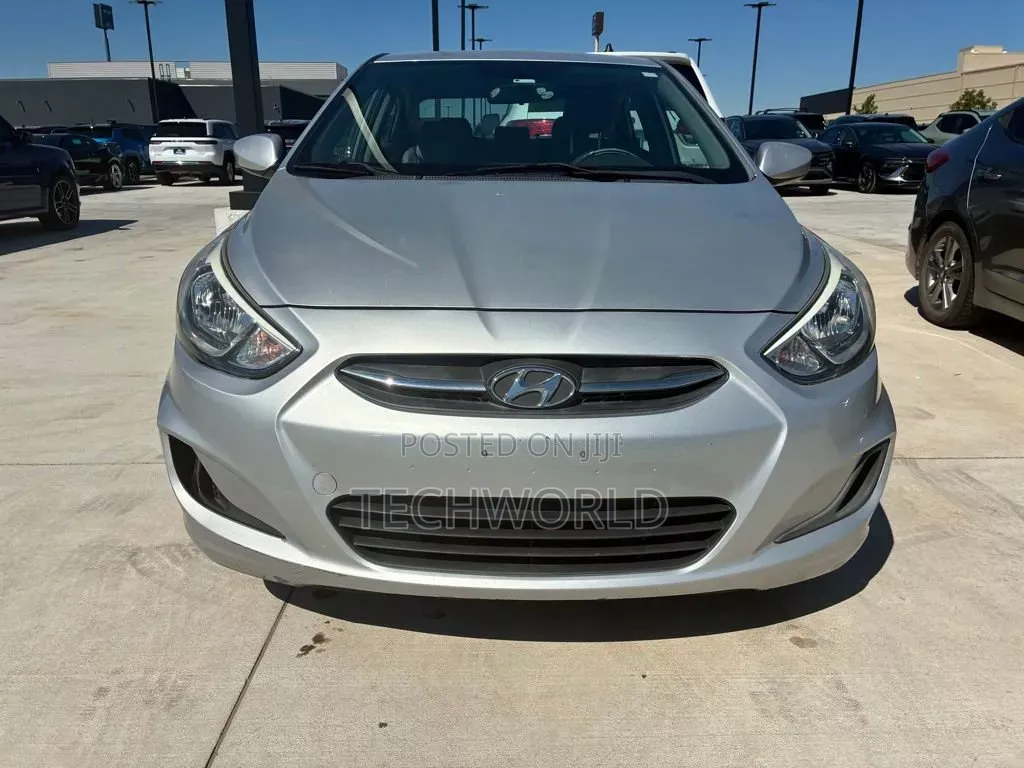 Hyundai Accent GLS 4dr Sedan (1.6L 4cyl 6A) 2015 Gray
