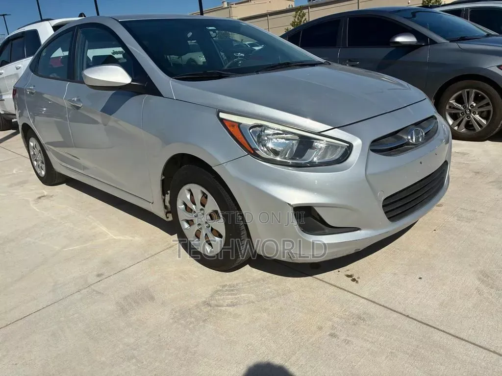 Hyundai Accent GLS 4dr Sedan (1.6L 4cyl 6A) 2015 Gray