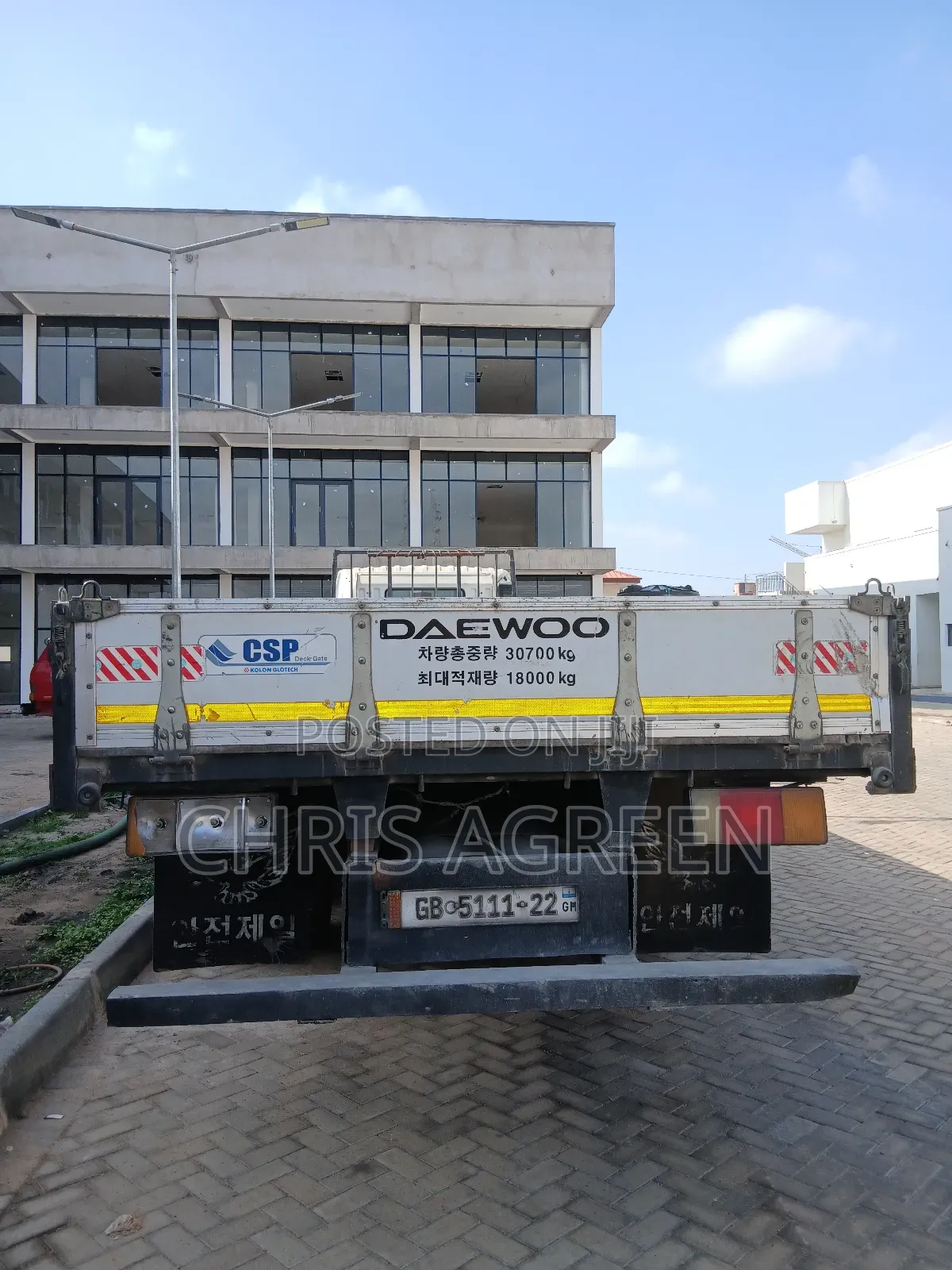 Hyundai Truck 9.5 Ton, Double Axle