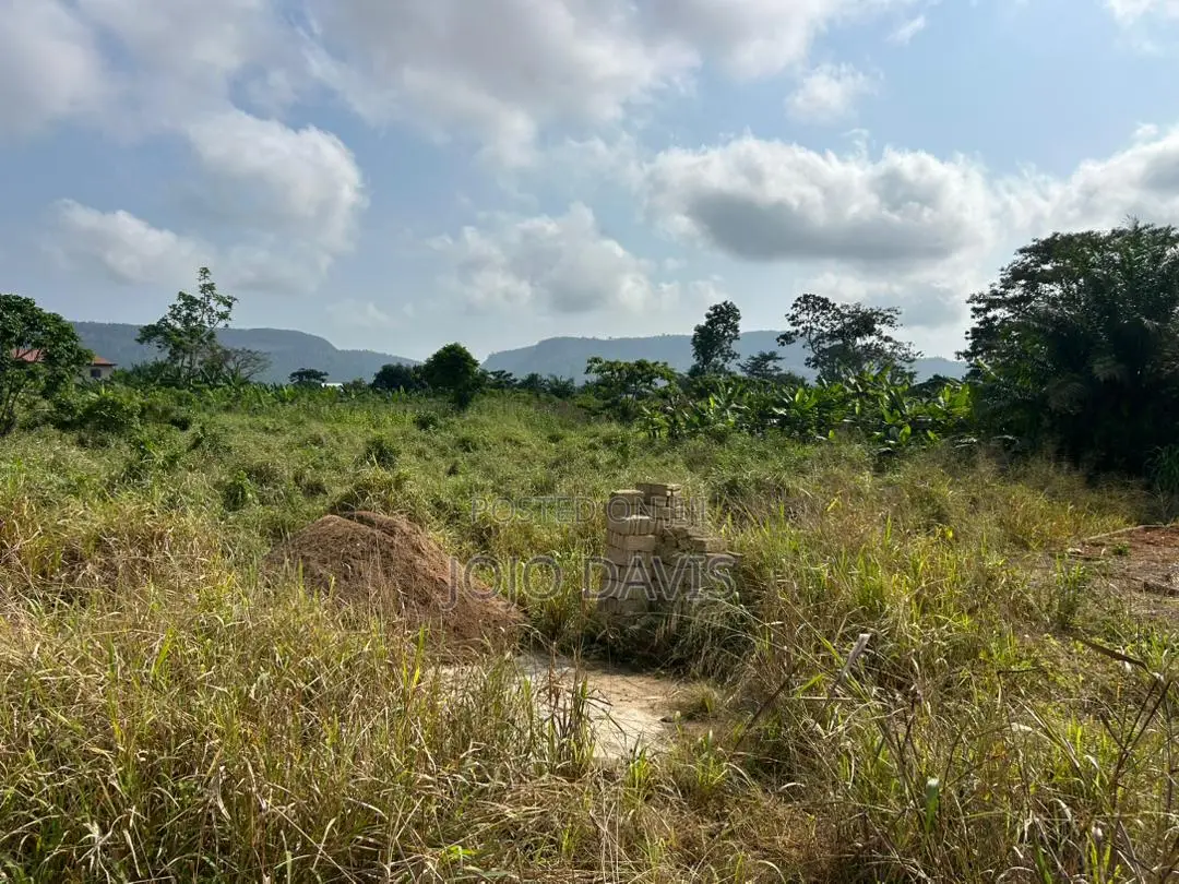 46 Poots Of Land Selling