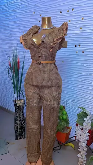 Luxury Ladies 2pies Suit