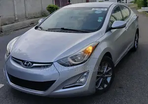 Hyundai Elantra 2016 Silver