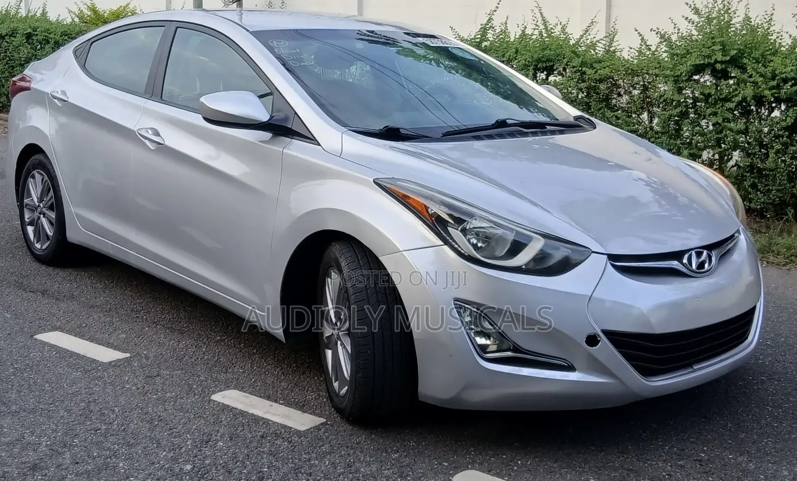Hyundai Elantra 2016 Silver