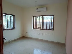 5 Bedroom Apartment for Sale at Dansoman