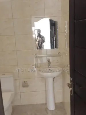 5 Bedroom Apartment for Sale at Dansoman