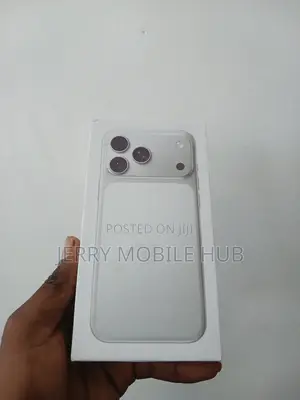 New Apple iPhone XR 128 GB White
