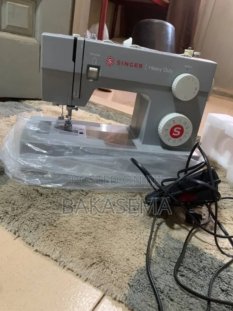 Singer 4423 Sewing Machine