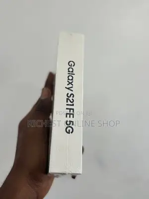 New Samsung Galaxy S21 FE 5G 128 GB Black