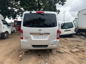 Nissan Caravan (Urvan) 2010 Silver
