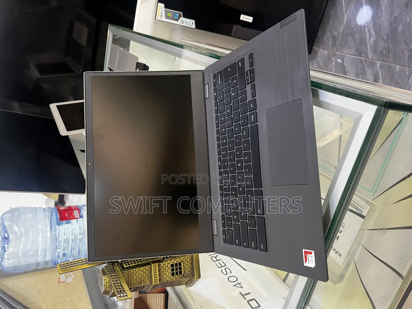 Laptop Lenovo Chromebook C330 8GB Intel Core i5 SSD 256GB