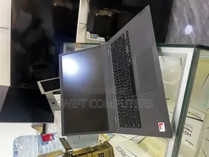 Laptop Lenovo Chromebook C330 8GB Intel Core i5 SSD 256GB
