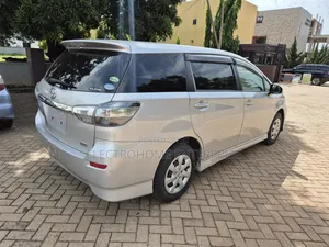 Toyota Wish 2015 Silver