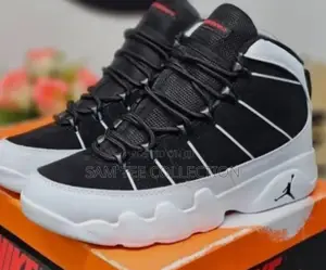 Air Jordan 9 Retro Black