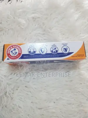 Arm Hammer Extra White Baking Soda Toothpaste