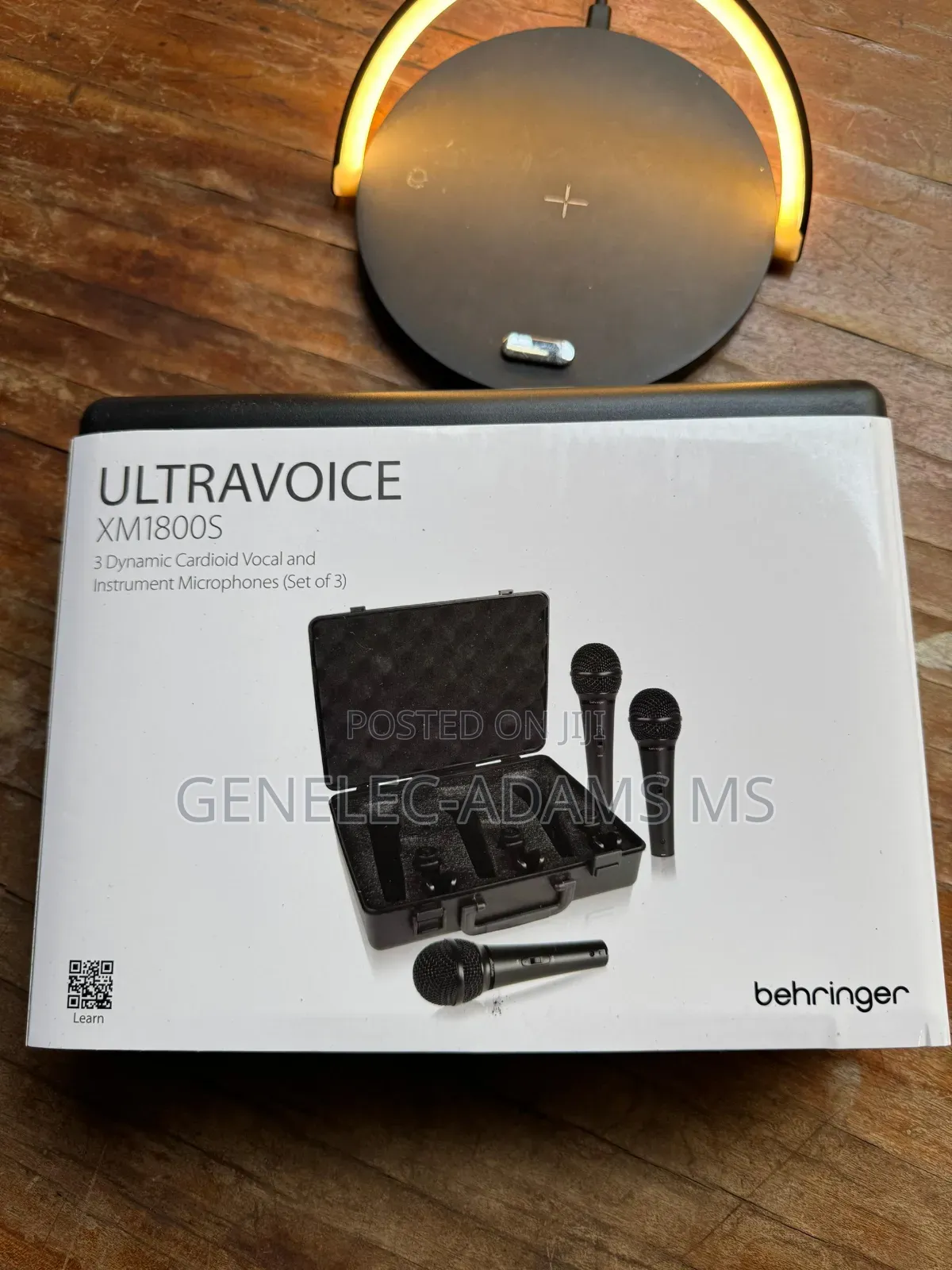 Original Behringer Ultravoice Xm1800s