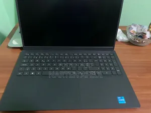Laptop Dell Vostro 15 3558 16GB Intel Core i5 SSD 512GB