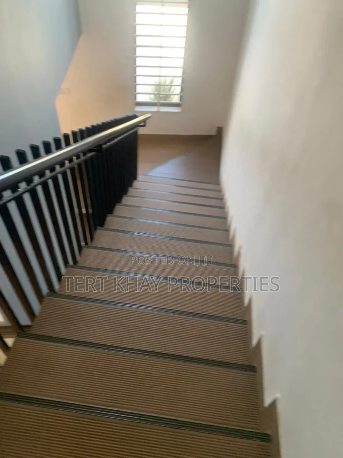 3bdrm House in Power Land, Adenta for rent