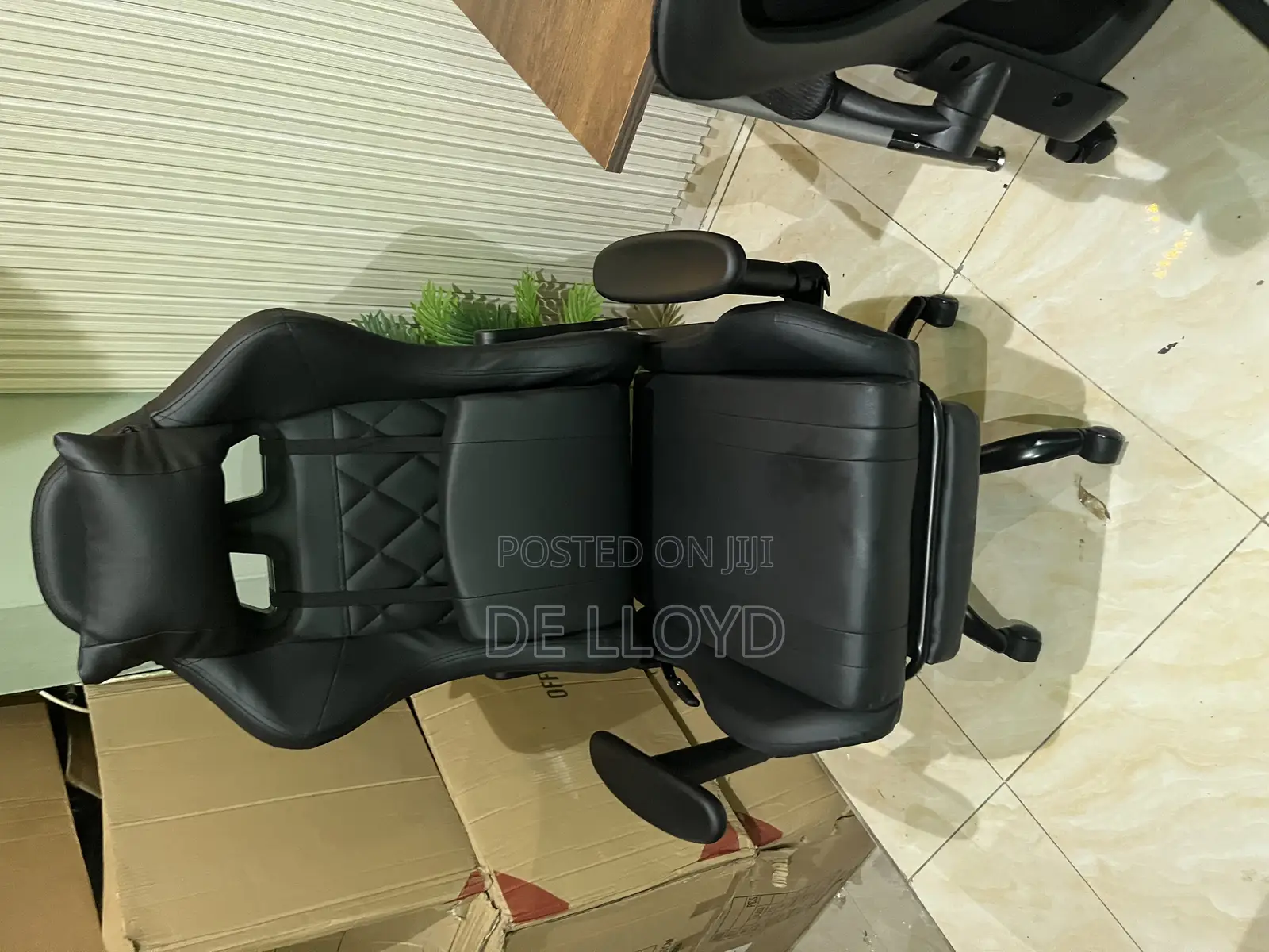 Modern Game Chair