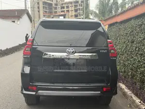 Toyota Land Cruiser Prado 2.7 2019 Black
